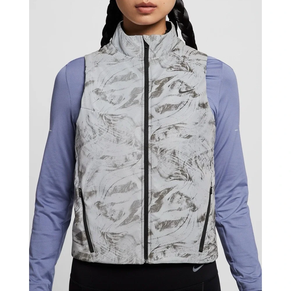 *NWT* Women's LARGE Nike Swift Therma-FIT ADV Reflective Running Vest HV2762-078